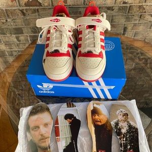 adidas x Home Alone Forum Low Shoes Mens Size 9.5 women’s 10.5 White Red GZ4378